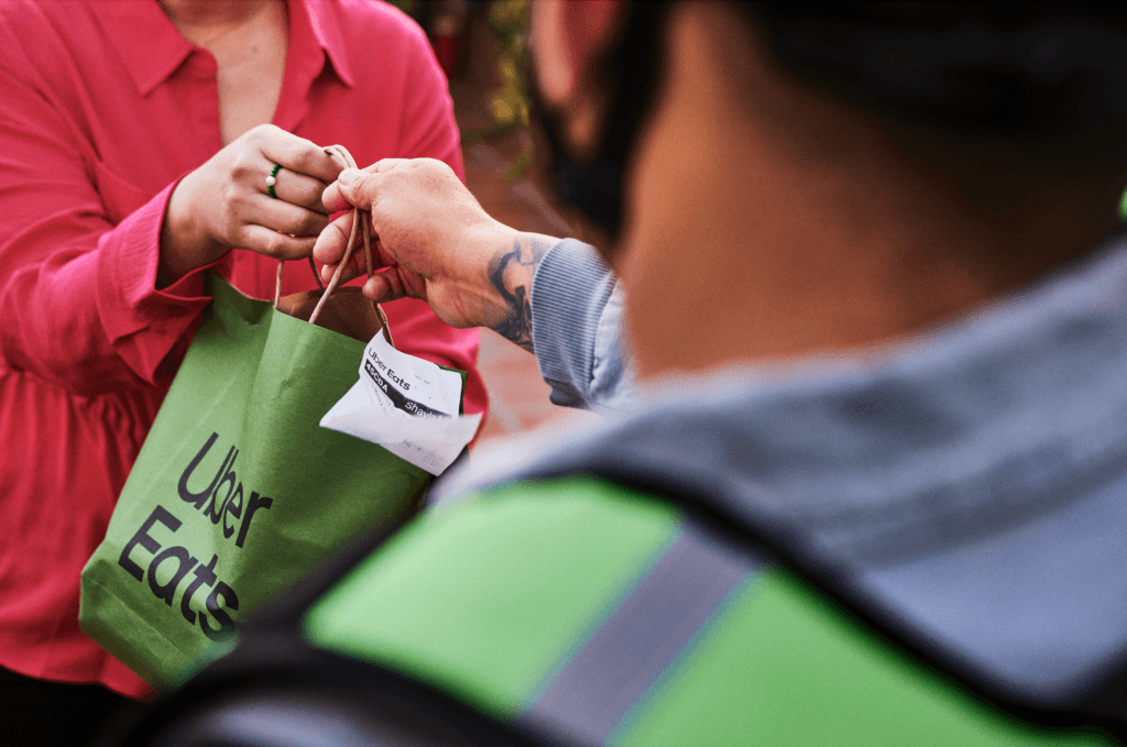Imagen para: Uber Eats expande su huella: ahora disponible en cuatro nuevas zonas de la República Dominicana