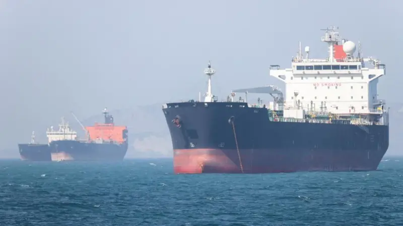 Imagen para: Proyecto Libertad: Trump escolta barcos por Ormuz y reta a Irán
